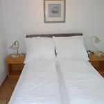 Tolstov-Hotels Big 2 Room Rossstrasse Apartment