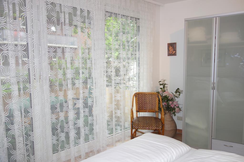 Appartamento Tolstov-hotels Big 2 Rossstrasse Düsseldorf